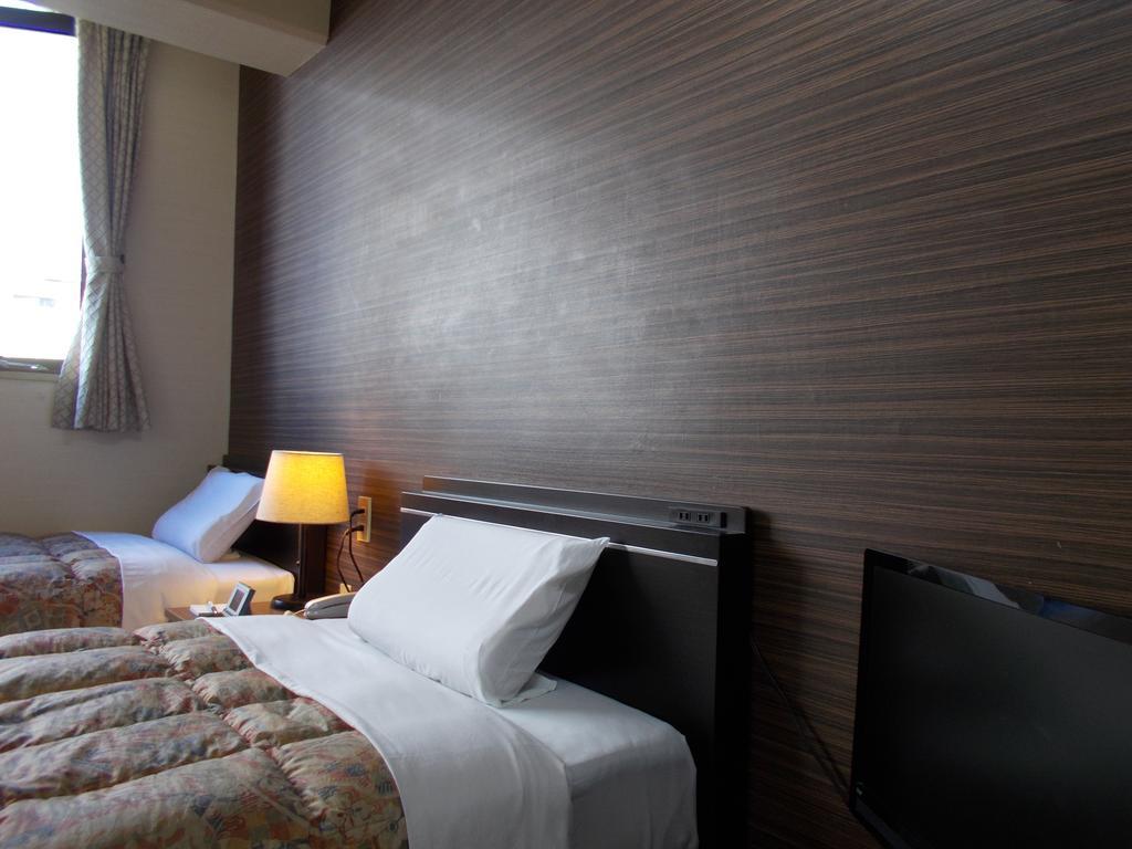 Hotel Matsuyama Hills Bagian luar foto